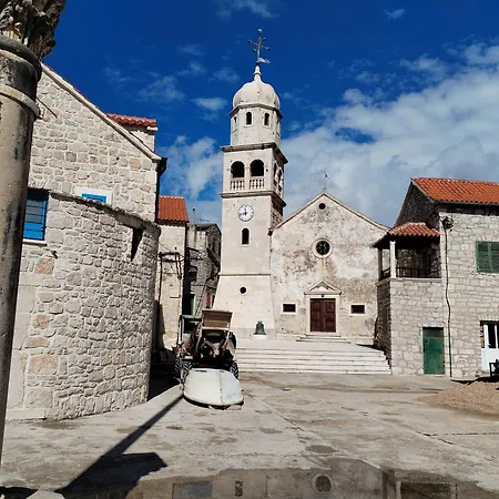 Lägenhet Ema Prvic Sepurine