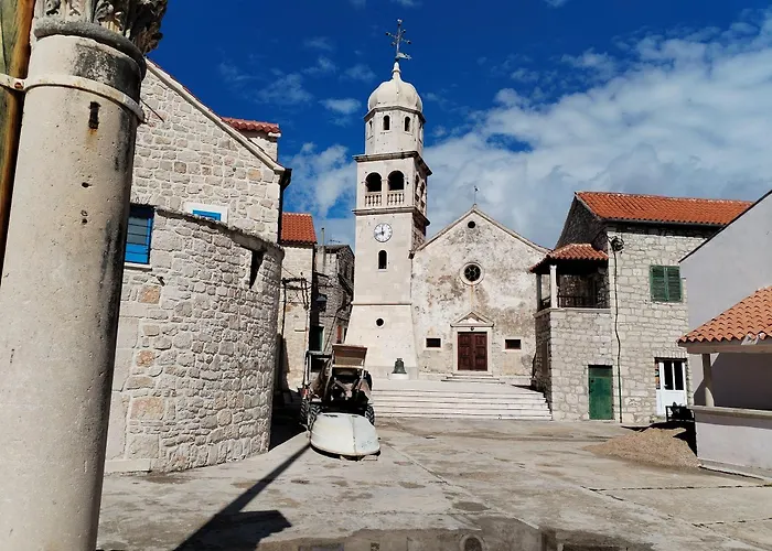 Apartment Ema Prvic Sepurine